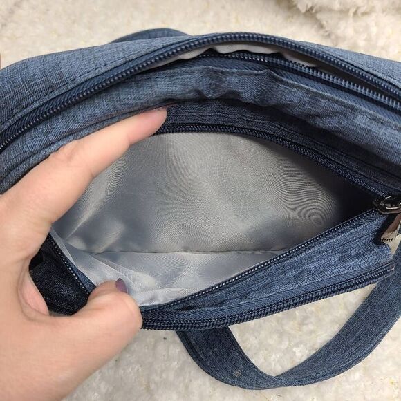 Lug Carousel Blue Nylon Convertible Crossbody RFID - Picture 7 of 9